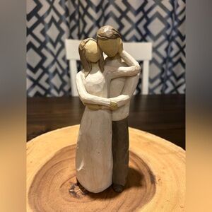 Collectible Willow Tree “Together” figurine.